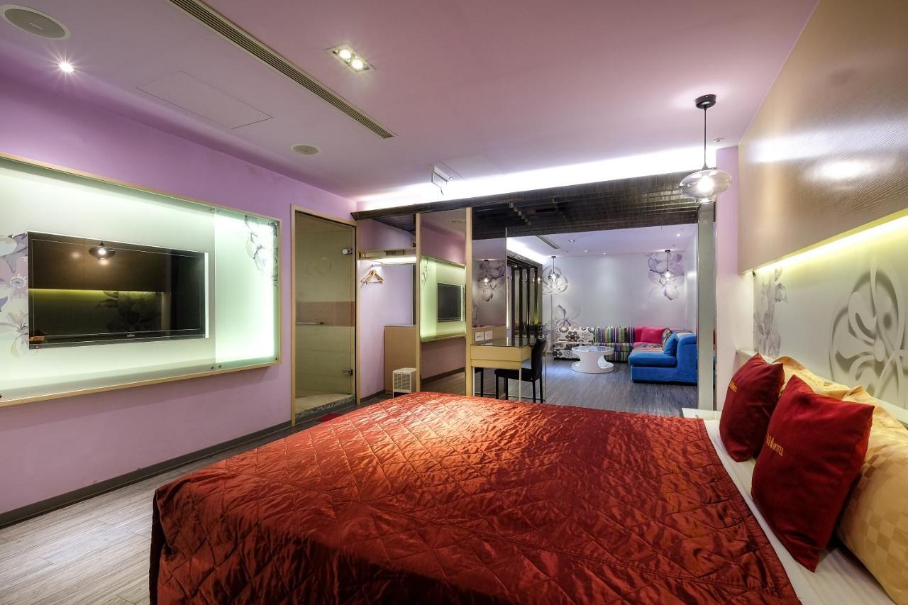 Surreal Motel Xinzhuang Bagian luar foto