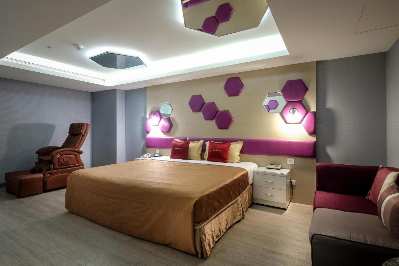 Surreal Motel Xinzhuang Bagian luar foto
